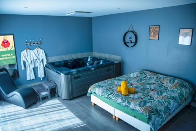 Love Room - La Parenthese Saint-Bauzille-de-la-Sylve المظهر الخارجي الصورة